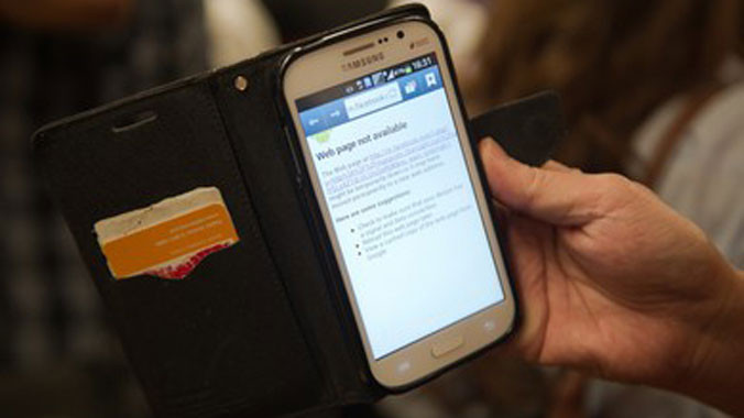 Một phần tư nhân loại sử dụng Smartphone