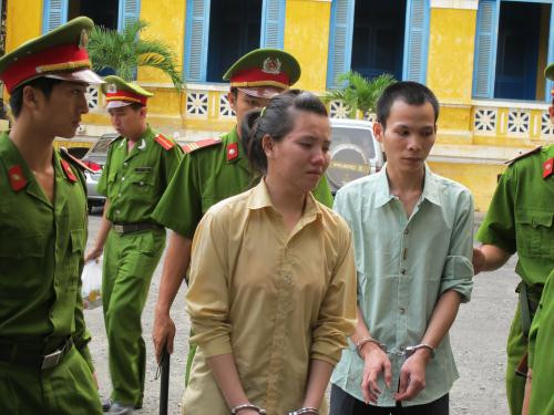  Tưởng và Huyền sau phiên tòa 