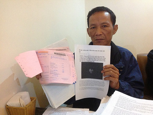 Ông Lê Bá Triệu cho biết chừng nào chưa nhận được câu trả lời thỏa đáng của Chánh án TAND Tối cao và Viện trưởng VKSND Tối cao thì ông còn ở lại Hà Nội để kêu oan cho Lê Bá Mai.