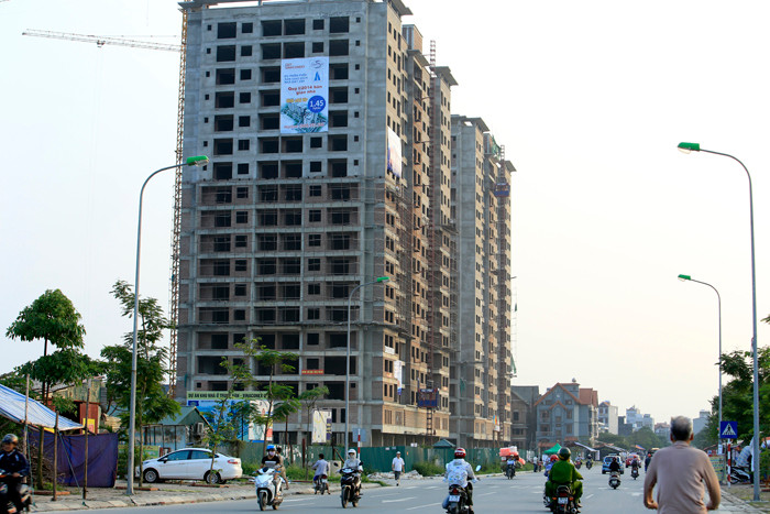 Chuyên gia lo ngại nợ xấu BĐS sẽ lại tăng trong vài năm tới nếu không kiểm soát vốn đổ vào. Ảnh: Như Ý
