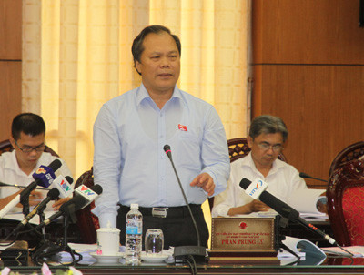  Đại diện Ủy ban Pháp luật cho rằng thêm một kỳ họp sẽ kéo theo nhiều chi phí Đại diện Ủy ban Pháp luật cho rằng thêm một kỳ họp sẽ kéo theo nhiều chi phí. Ảnh: Dân Trí