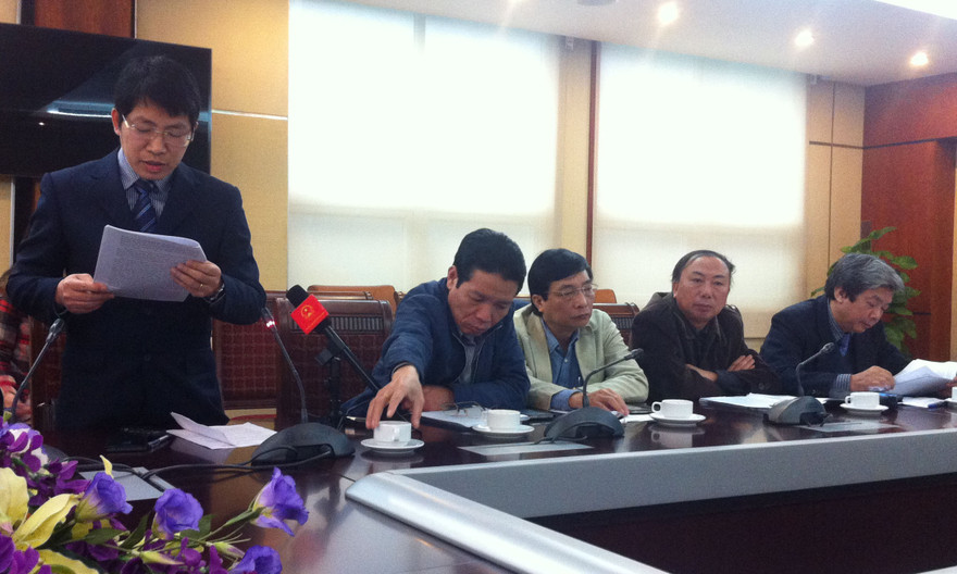 Ông Lưu Đình Phúc - Trưởng đoàn thanh tra báo Người cao tuổi, thay mặt đoàn thanh tra, công bố kết luận của Bộ trưởng Bộ Thông tin và Truyền thông. Ảnh: Bảo Thắng.