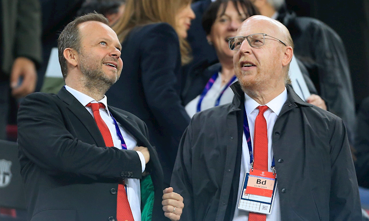 Choáng với số tiền khổng lồ mà M.U phải đền bù vì rời Super League