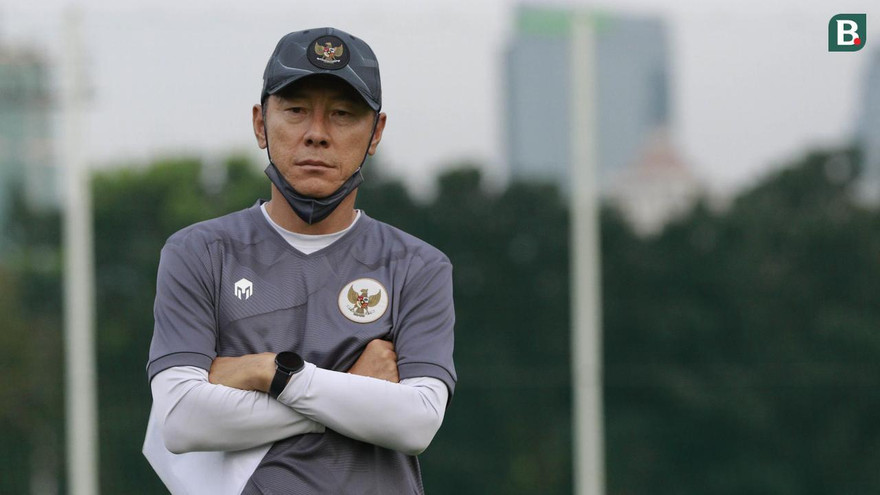 Indonesia gặp hoạ, HLV Shin Tae-yong bị cấm chỉ đạo trận gặp UAE