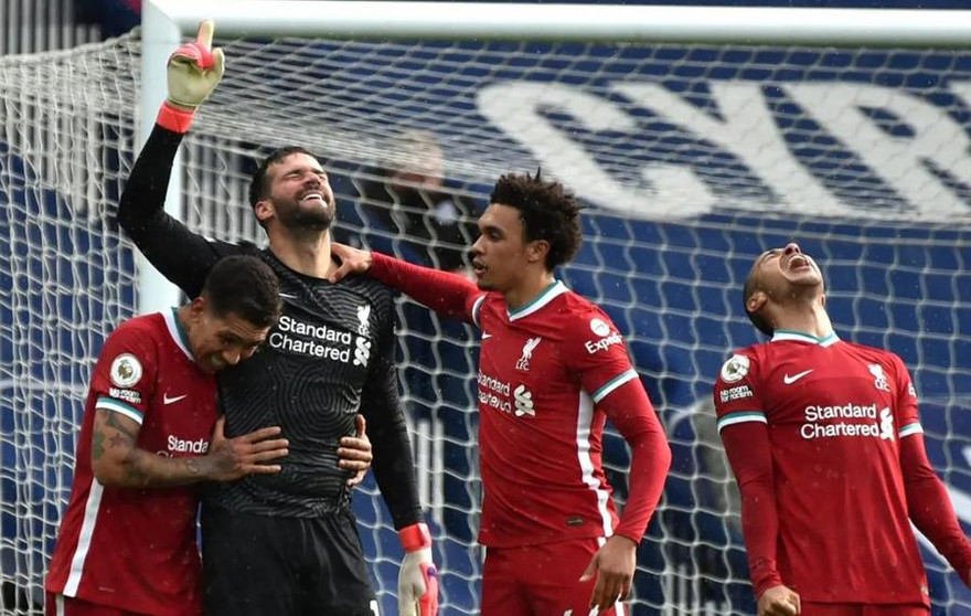 Lịch thi đấu Ngoại hạng Anh 19/5: Top 4 vẫy gọi Liverpool