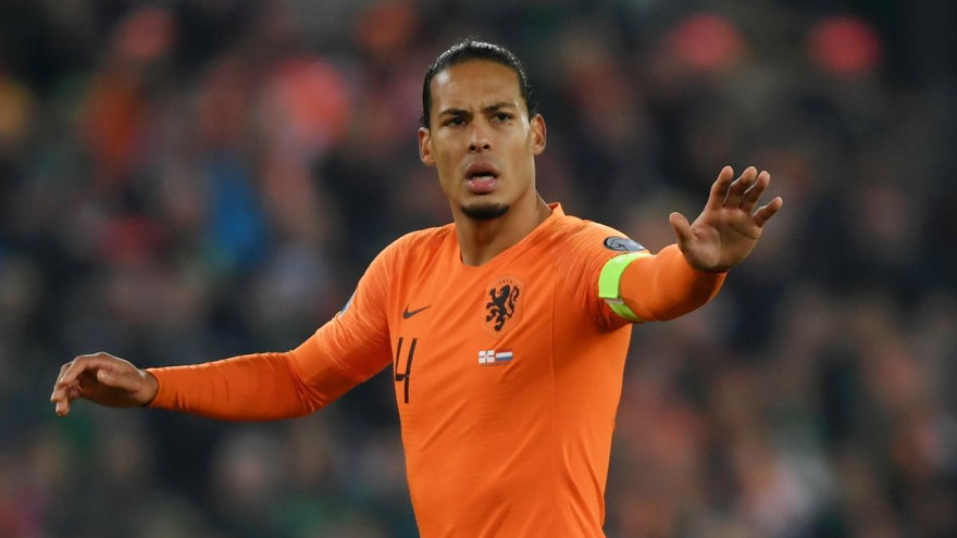 Van Dijk rút khỏi EURO vì chấn thương.