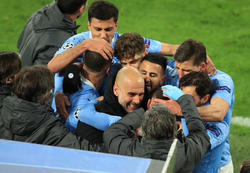 Man City vào bán kết Champions League, HLV Guardiola bắt kịp Mourinho