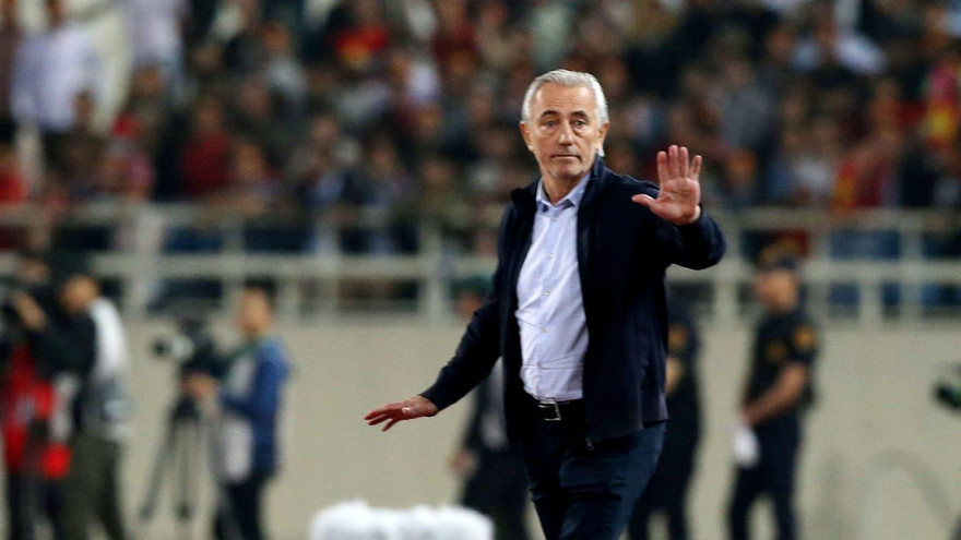 HLV UAE không xem thường đội tuyển Indonesia