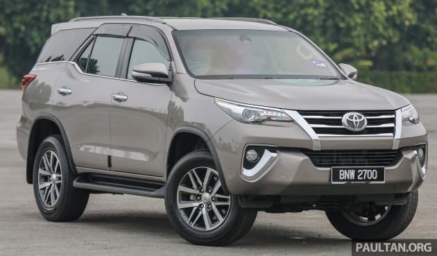 Toyota Fortuner tại thị trường Malaysia.