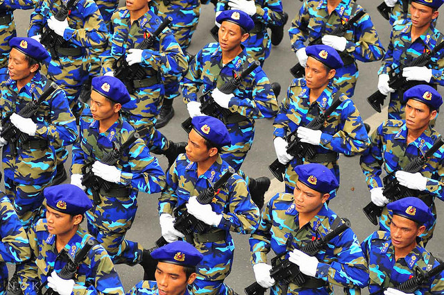 Quốc hội dự kiến dành 16.000 tỷ từ ngân sách chi cho lực lượng cảnh sát biển, kiểm ngư và hỗ trợ ngư dân. Ảnh: Công Khanh