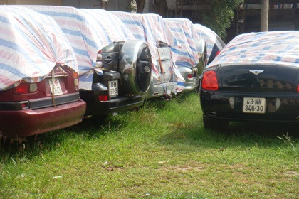 Từ 28/3, tiêu hủy xe biển ngoại giao không sang tên