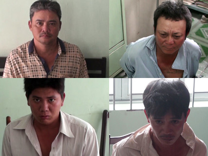 Khi Lâm và đồng bọn đang trấn lột tiền của nam thanh niên trên chuyến xe về Nghệ An thì hàng chục trinh sát xuất hiện, khống chế.