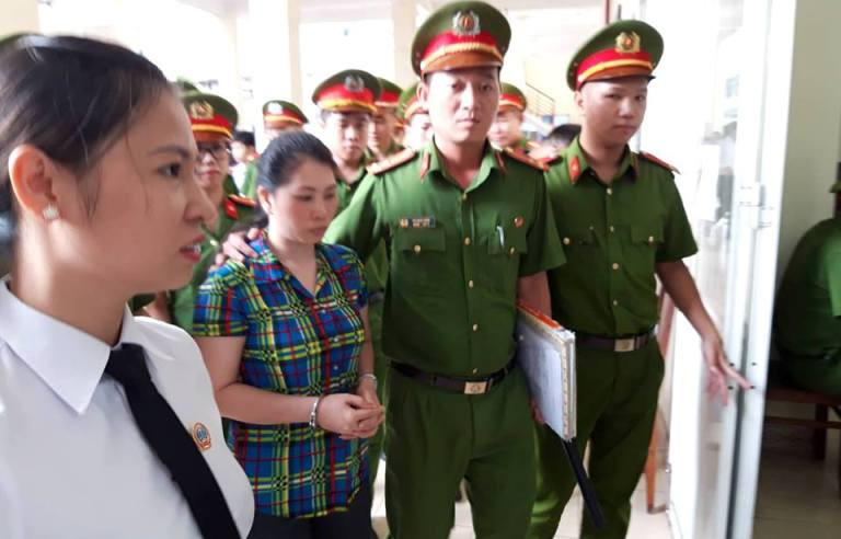 Giết chồng chặt xác phi tang: 'Làm theo quán tính, không kịp suy nghĩ'