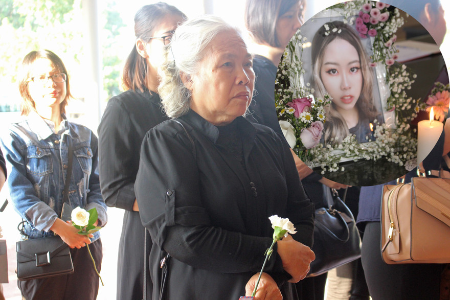 Khóc nghẹn cảnh 'người đầu bạc tiễn kẻ đầu xanh' ở đám tang con gái Đỗ Đức Thành