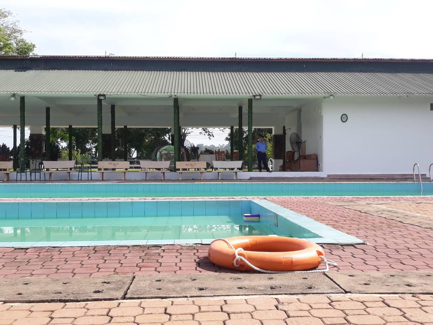 Hồ bơi khách sạn Sông Trà, nơi xảy ra tai nạn đuối nước (ảnh Quốc Triều)
