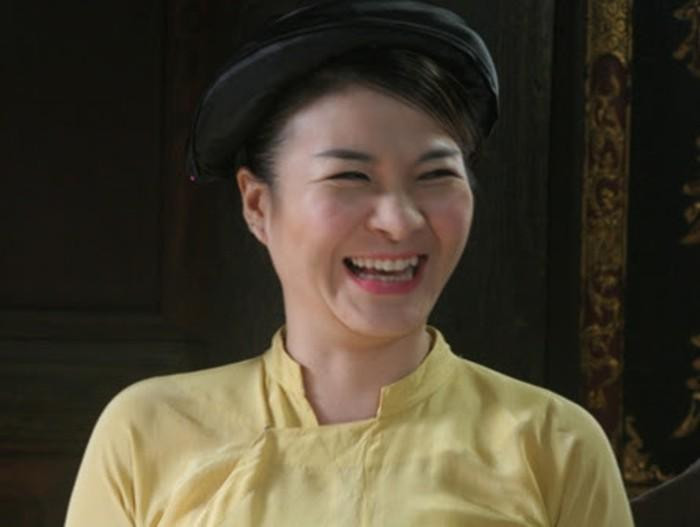 NSƯT Kim Oanh: Tôi thích biệt danh 'Bà trùm vai ác'