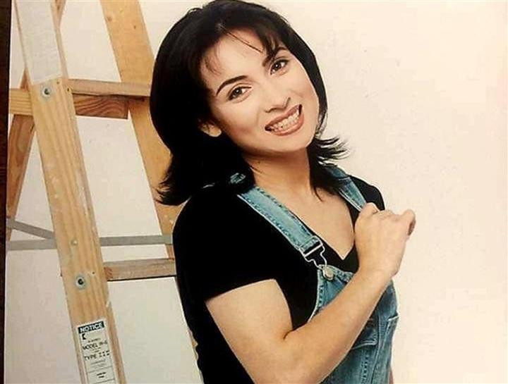 Cha đẻ 'Bông điên điển': Phi Nhung rất dễ thương, giàu ân tình