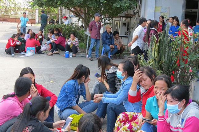 Hàng chục công nhân ở Bình Dương bơ vơ vì 'sếp' trốn về nước