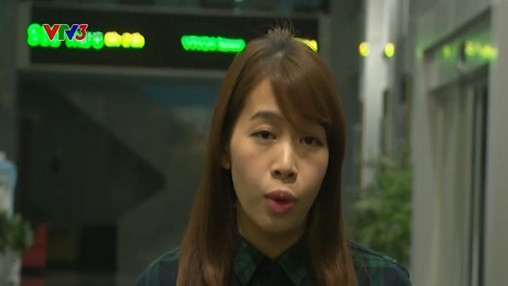 BTV Diệp Chi nói lời xin lỗi trên VTV3. Ảnh cắt từ clip.