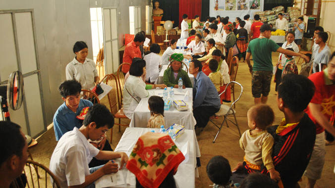Khám, chữa bệnh miễn phí cho dân vùng cao