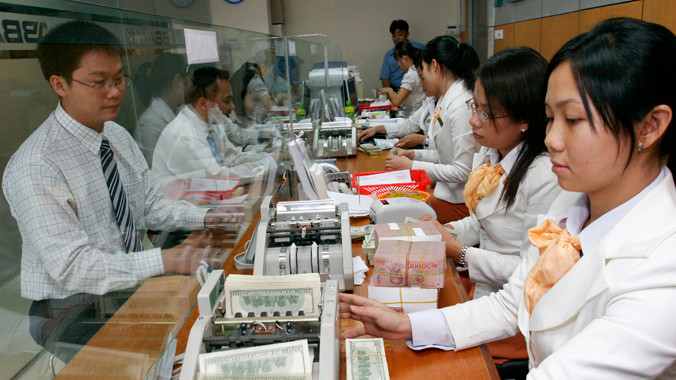 Tín dụng ngoại tệ tranh thủ tăng mạnh. Ảnh: Như Ý