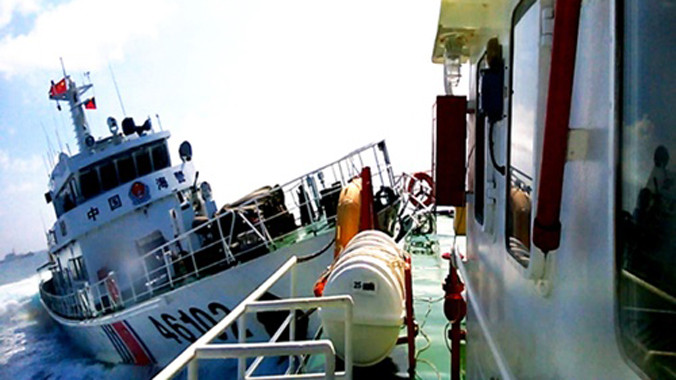 Trung Quốc xâm phạm vùng biển Việt Nam, thậm chí nhiều lần đâm va tàu Việt Nam nhưng lại nói ở trong nước và dư luận quốc tế là nạn nhân. Ảnh: CSB