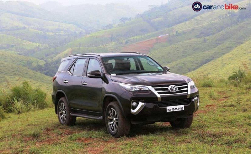 Toyota Fortuner và Innova 2018 tại Ấn Độ có gì?