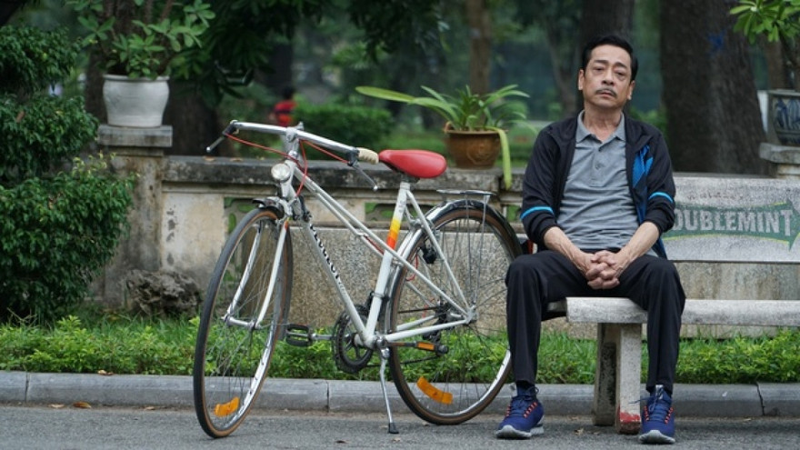 Hình ảnh cuối đời của NSND Hoàng Dũng chính là vai diễn trong bộ phim đang chiếu giờ vàng VTV