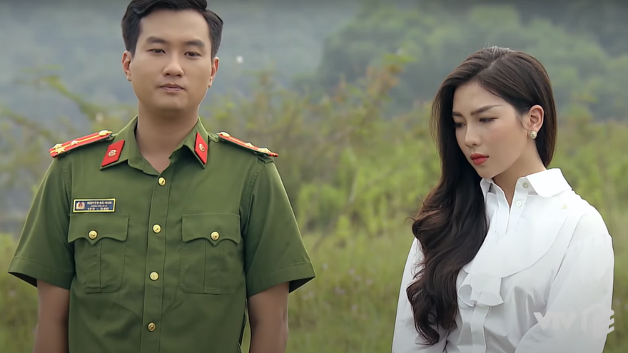 Phố trong làng tập 8: Sau khi 'cắm sừng', người yêu cũ bất ngờ xuống xã thăm Nam (Anh Tuấn)