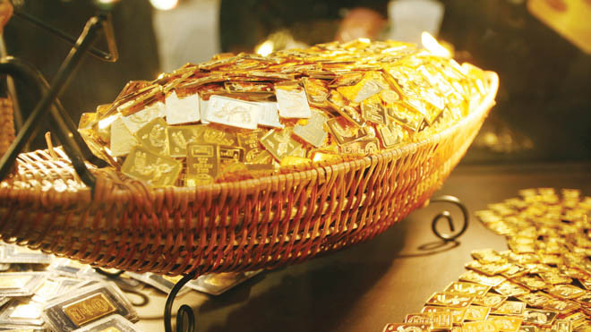Lập lại thị trường vàng, câu chuyện nhiều tranh cãi. Ảnh: Ngọc Châu