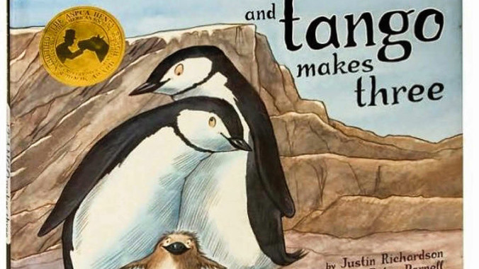 Bìa cuốn “And Tango Makes Three”
