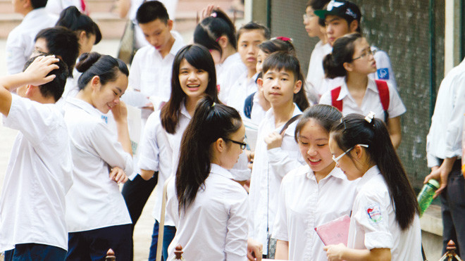 Thí sinh trước giờ thi tốt nghiệp THPT 2013. ảnh: ngọc châu