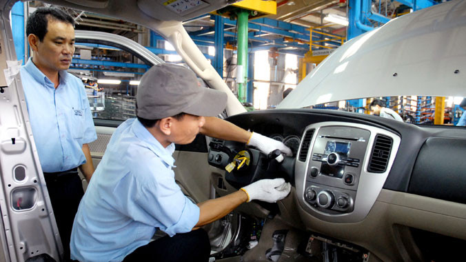 Sau dệt may, da giày, các doanh nghiệp sản xuất ô tô sẽ bị điều tra chuyển giá. Ảnh: Như Ý
