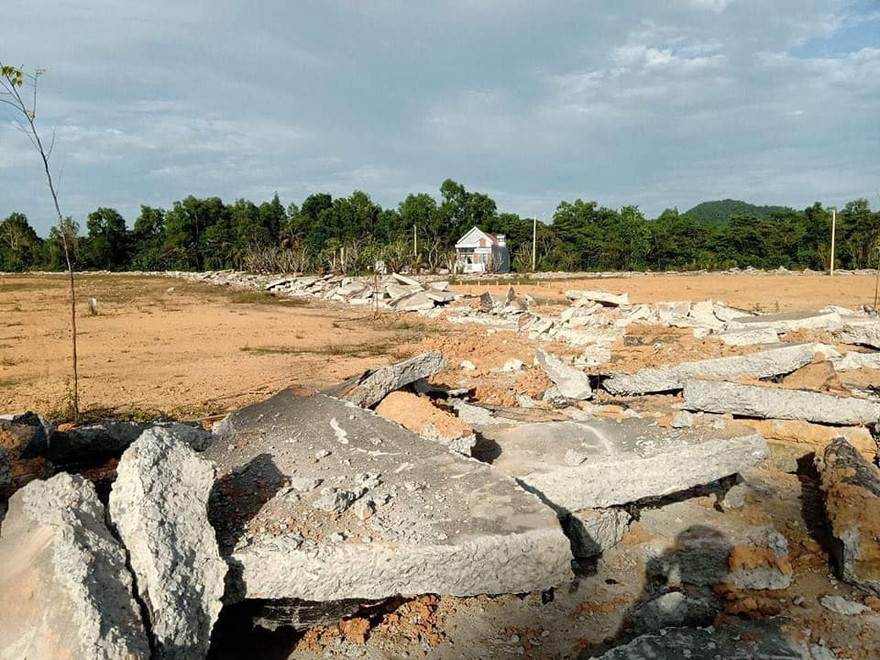 Phú Quốc tiến hành tháo dỡ các khu phân lô bán nền trái quy hoạch.