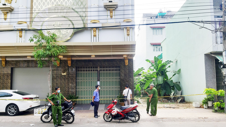 Cơ quan chức năng khám nghiệm hiện trường