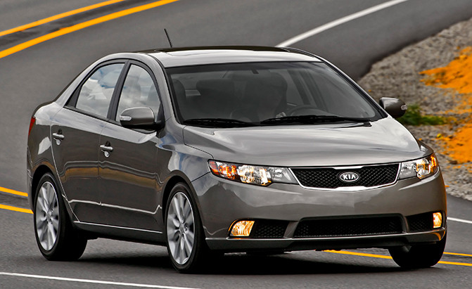 KIA và Hyundai triệu hồi hơn 1 triệu xe vì lỗi túi khí nguy hiểm