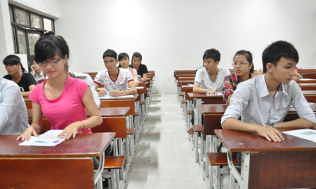 Thí sinh trong kỳ thi ĐH-CĐ 2014. Ảnh: Văn Chung (VietNamNet)