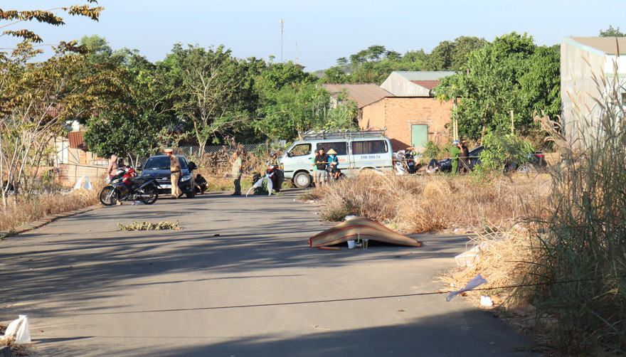 Người đàn ông tử vong do bị cháy ngay ngã 3 đường trong khu dân cư