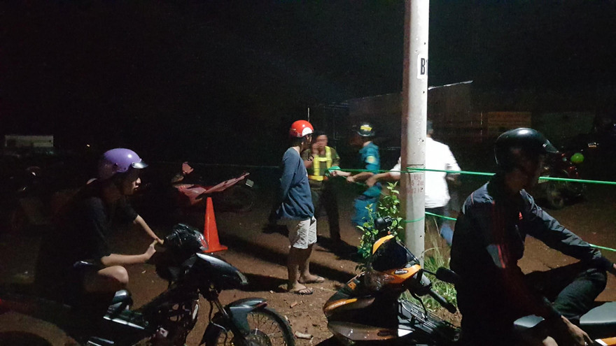 Công an bảo vệ hiện trường vụ việc