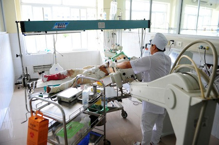 Chiến sĩ đang được điều trị tích cực trong bệnh viện.