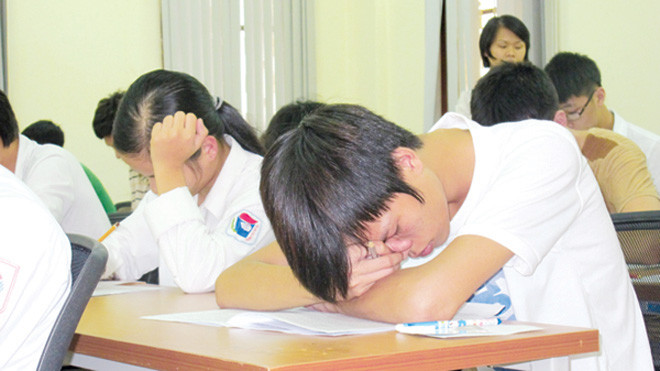 Hướng tới những kỳ thi bớt căng thẳng. Ảnh: Hồ Thu