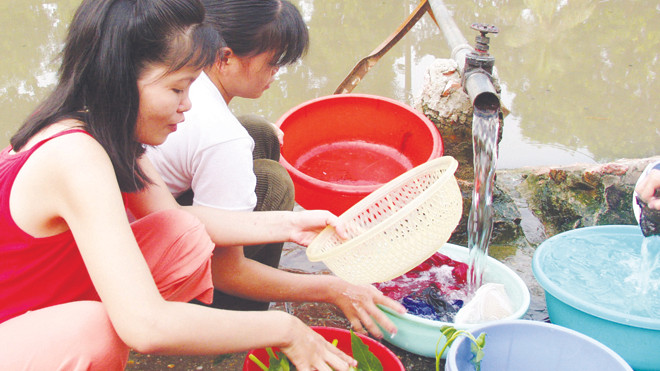 Đừng nghĩ nước máy Thủ đô là đạt chuẩn. Ảnh: Hồng Vĩnh
