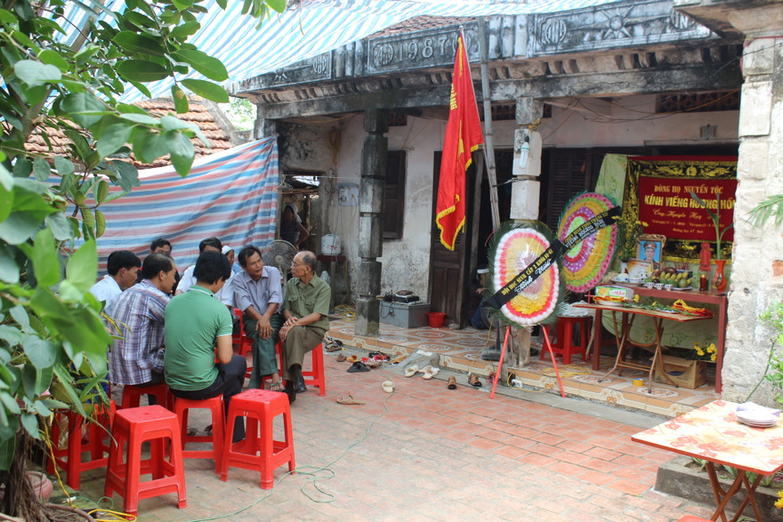 Gia đình tổ chức tang lễ cho nạn nhân tại nhà riêng.
