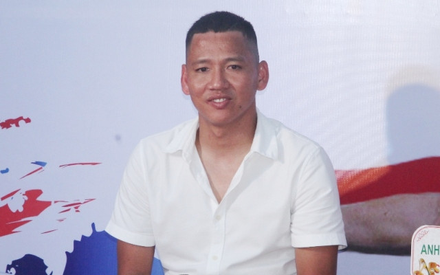 Anh Đức thú nhận: 'Vợ là 'huấn luyện viên' thứ 2 sau Park Hang-seo'