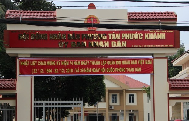 Cán bộ phường không cấp giấy chứng tử bị... kiểm điểm rút kinh nghiệm