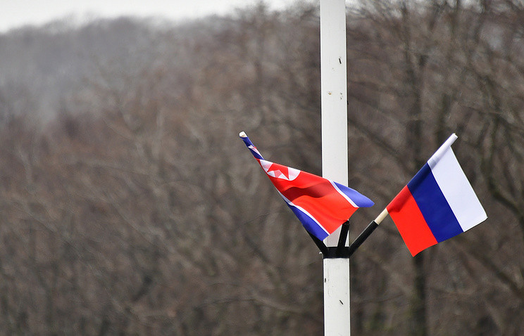 Lệnh cấm vận của Liên Hợp Quốc nhằm vào Triều Tiên dự kiến sẽ là chủ đề đáng quan tâm trong cuộc hội đàm giữa Tổng thống Nga Vladimir Putin và Nhà lãnh đạo Triều Tiên Kim Jong Un