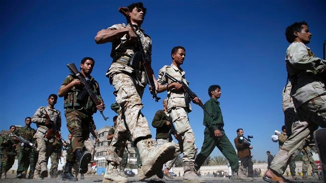 Phiến quân Houthi diễu hành tại Sana'a, tháng 1 năm 2019 (Ảnh: AFP)