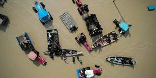 Quang cảnh lũ lụt nhìn từ trên không tại Iran hiện tại