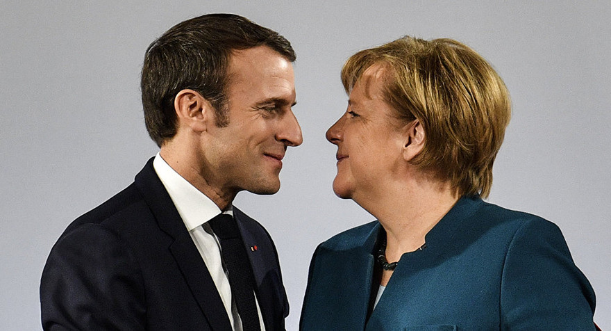 Tổng thống Pháp Emmanuel Macron và Thủ tướng Đức Angela Merkel đã đánh dấu mốc son mới trong quan hệ hợp tác giữa hai nước nói riêng, cũng như châu Âu nói chung