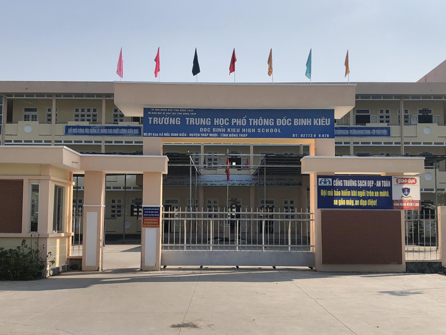 Trường THPT Đốc Binh Kiều nơi xảy ra sự việc. Ảnh: Trần Ngọc